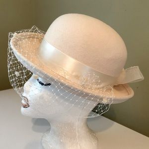 Really Cute Light Ivory Wool Church Dress Hat